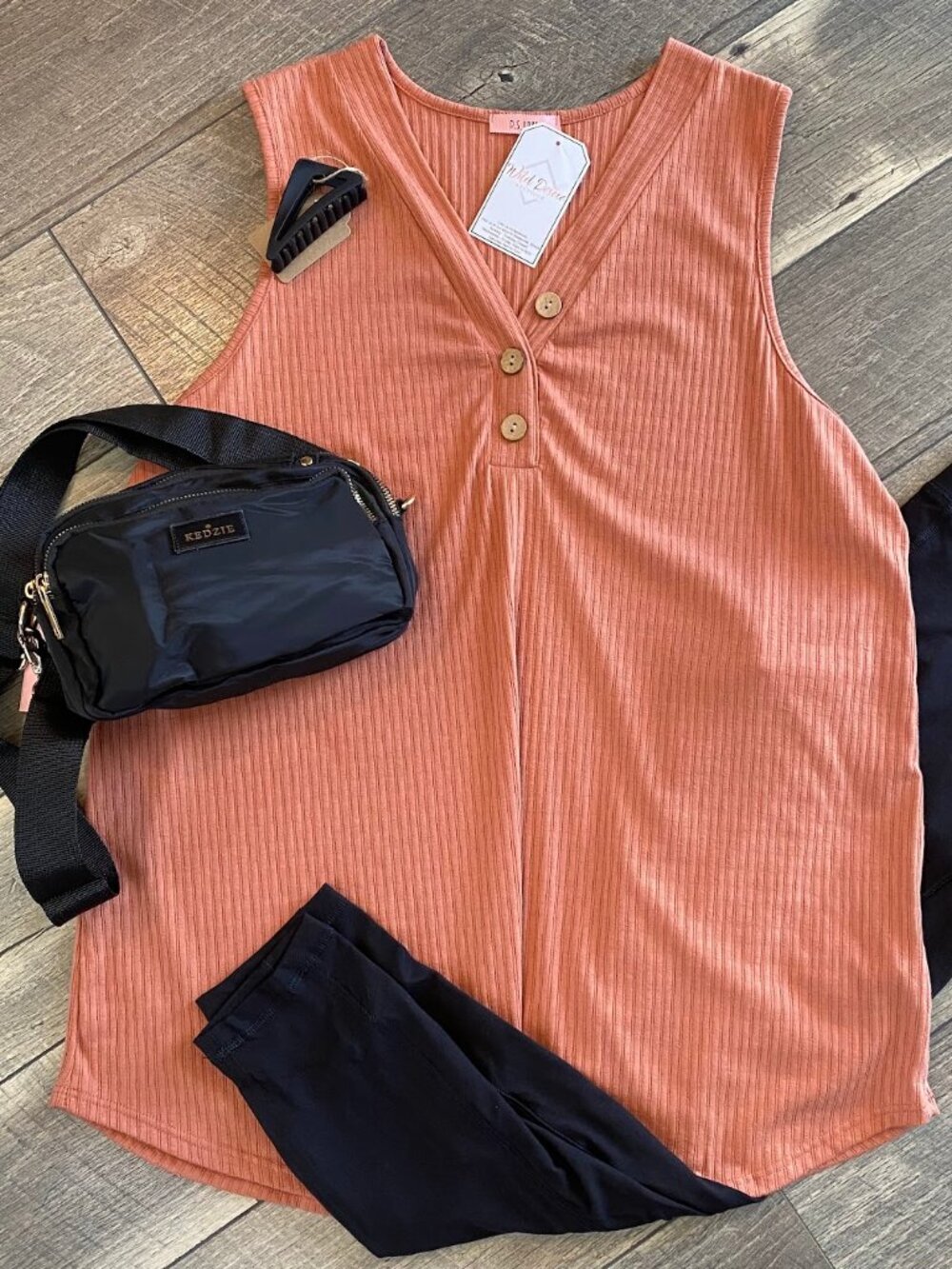 Plus size button tank Size 2X